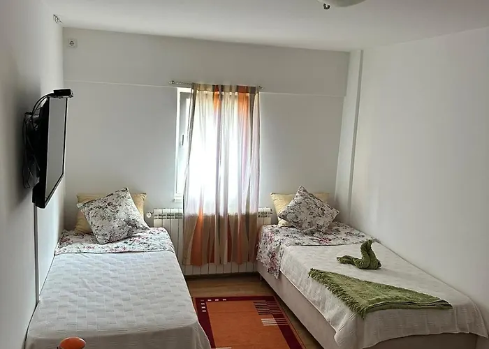 Aparmani Usce Daire Trstenik